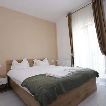 View 4* Крайова