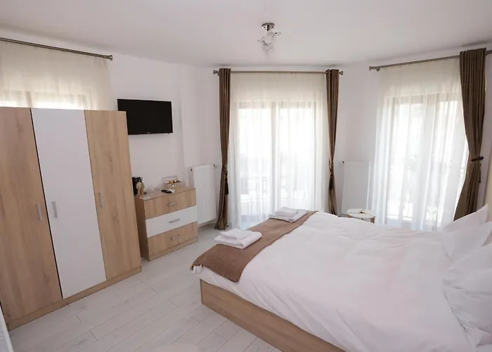 View Apartmanhotel 4*